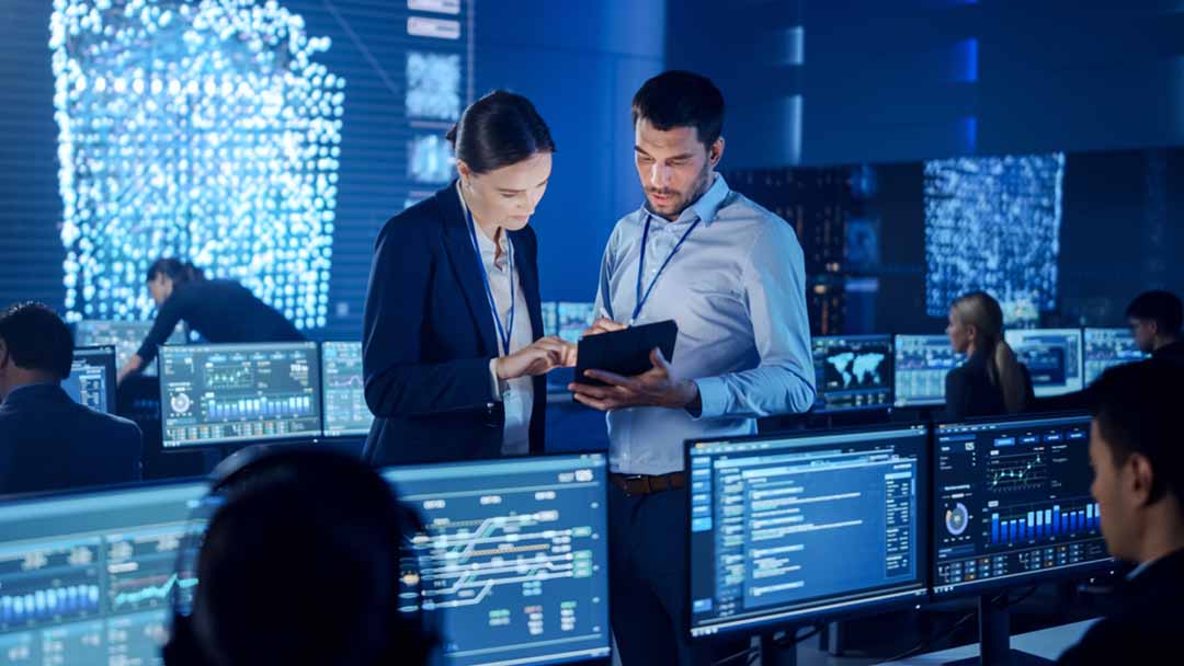 Compare costs, control & support in Dubai