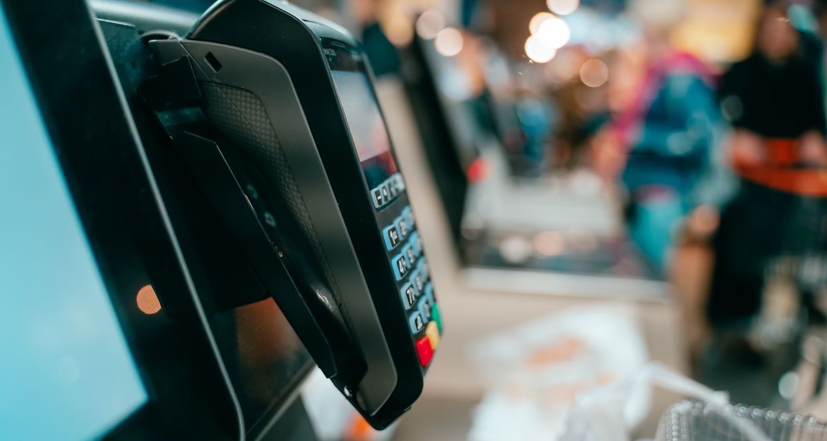 Retail Security in Dubai: Combining CCTV, Access Control & POS for Loss Prevention